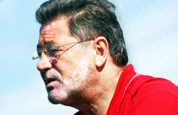 Cornel Dinu n-a iertat pe nimeni! Atac la Becali: "Dezastrul spiritului și kitsch-ul nu au margini" » Îl face praf și pe Hanca: "Nu e fotbalist"