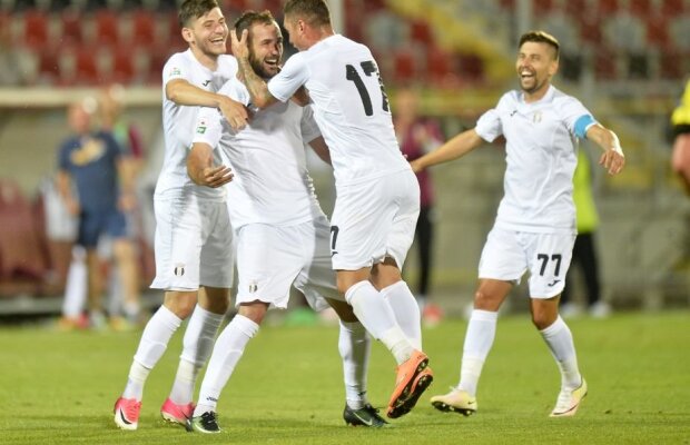 VIDEO Astra Giurgiu continuă să impresioneze » Victorie clară cu Juventus București, în primul meci al etapei a opta, 2-0