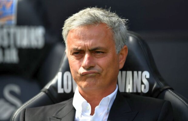 Alarmă la FCSB! Omul lui Mourinho vine la București