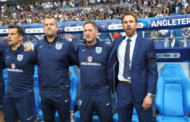 All Black England: selecționerul Southgate îi pregătește pe fotbaliștii englezi ca pe rugbyștii campioni mondiali!