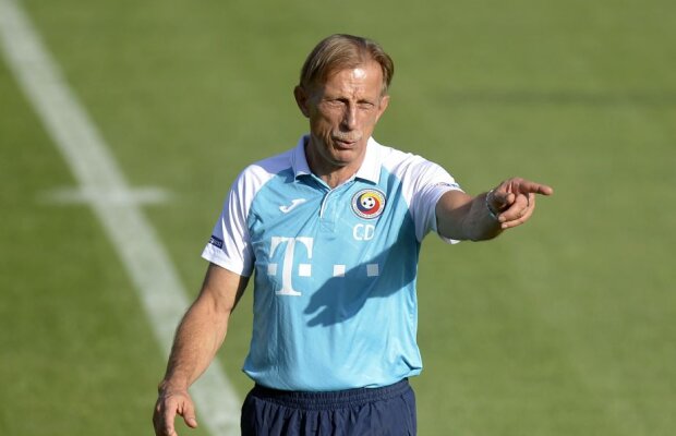 Surpriza lui Daum! Ce jucător își face loc în primul "11" al României cu Armenia + Echipa probabilă a "tricolorilor"