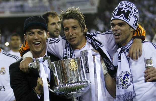 FOTO Moment ciudat la antrenamentul de azi al Portugaliei! Sărut între două vedete care au Real Madrid în CV