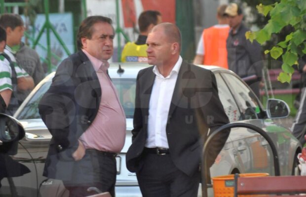 FOTO De la iepuri la elefanți! Imagine fabuloasă din arhiva GSP cu unul dintre patronii puternici din Liga 1 la vânătoare