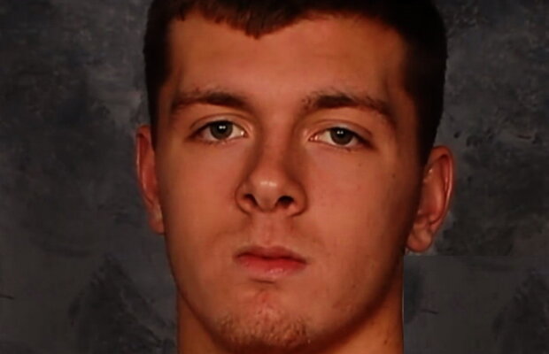 VIDEO Un tânăr a marcat coșul câștigător, însă ce s-a întâmplat apoi pe teren a înlăcrimat întreaga lume!