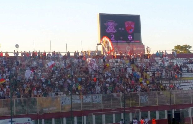 FOTO + VIDEO În fața a 5.000 de suporteri, Rapid a câștigat derby-ul cu Dinamo din Liga a 4-a, 2-0