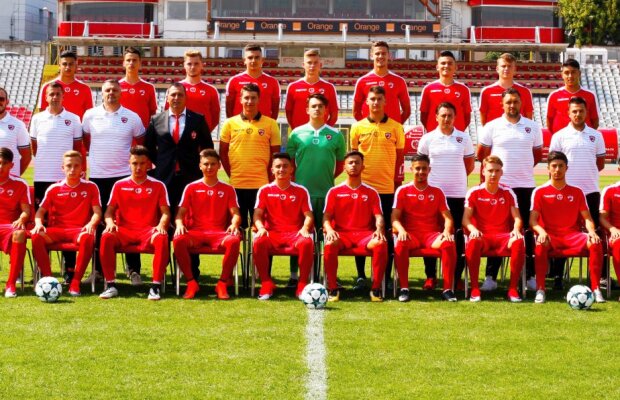 VIDEO+FOTO Dinamo debutează mâine în UEFA Youth League » Tot ce trebuie să știi despre competiție, lotul "câinilor" + mesajul lui Dănciulescu