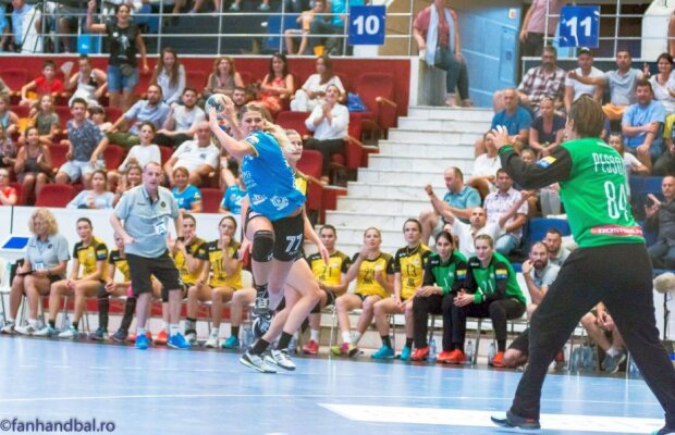 Pierdere grea pentru CSM București » O jucătoare importantă s-a accidentat și e în pericol să stea 5 luni pe bară