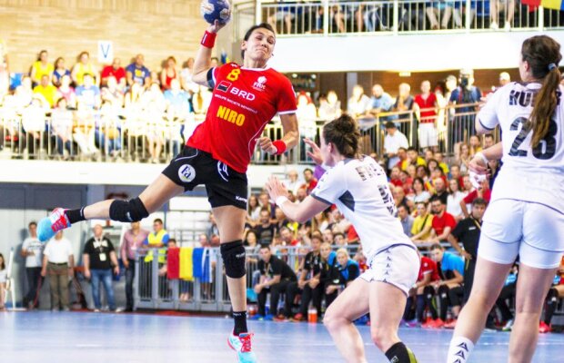 România debutează azi în preliminariile Campionatului European » Handbalistele "tricolore" sunt favorite în faţa Austriei