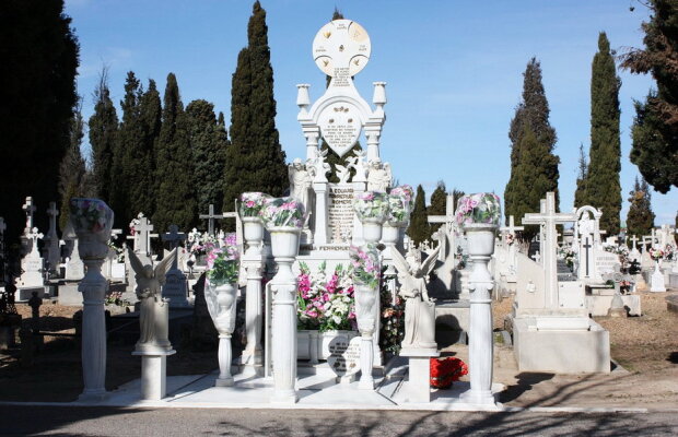 Vrea să deschidă un mormânt ca să dovedească faptul că este vie!