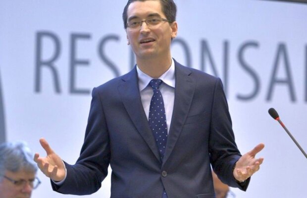 Declarații dure despre alegerile de la FRF: "Politicul și binomul se implică pentru Burleanu! Să-l compari cu Balaj e ca și cum ai compara coada vacii cu ștampila de la Primărie"