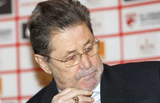 Atac devastator al lui Dinu! A criticat-o dur pe Dinamo: "Jucătorii parcă nu știu fotbal! Este o echipă sleită, care dă impresia că se chinuie să termine meciul"