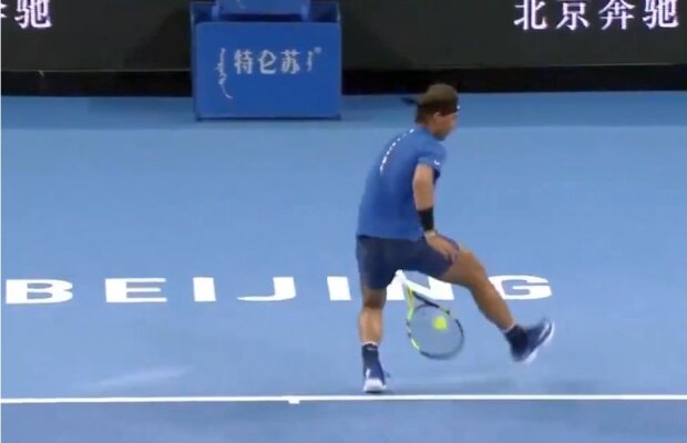 VIDEO Nadal a salvat două mingi de meci pentru a obține calificarea în optimi la Beijing » Schimb stelar în meciul cu Pouille