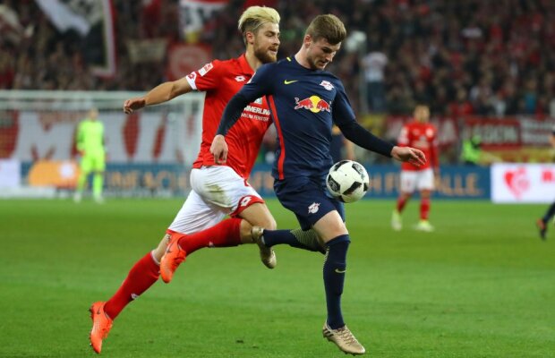 Prea mulți decibeli! » Internațional oprit să facă deplasarea la Dortmund din cauza "supersonicului" de pe Signal Iduna Park