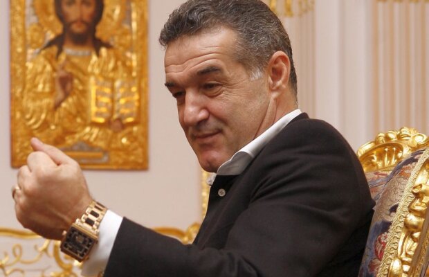 Becali a izbucnit în direct la TV! Jigniri aduse celor de la CSA: "Băi, nenorociților, lăsați țara să respire, comuniștilor, oameni de nimic"