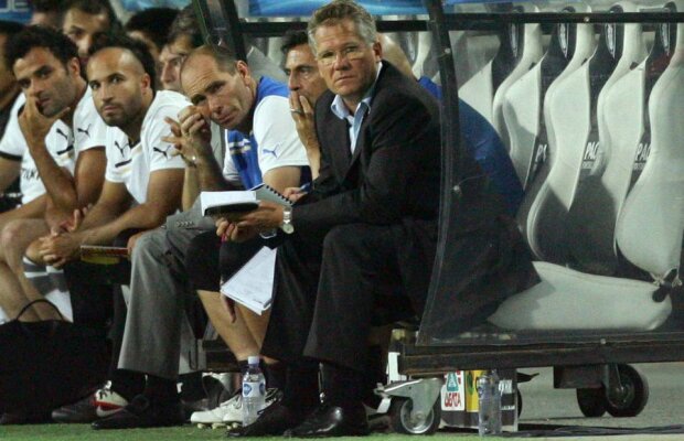 Stop! Antwerp a întrerupt forma bună a fostei echipe a lui Ladislau Boloni, Standard Liege, și a urcat pe 5 în Jupiler League