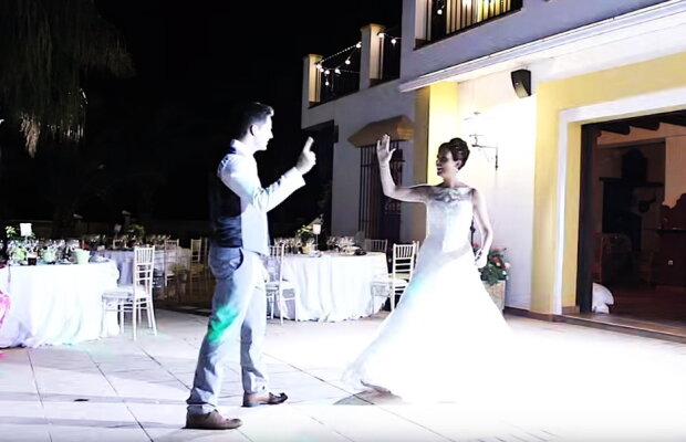 VIDEO Acesta este cel mai tare dans al mirilor. Începutul nu a fost promițător, însă ce a urmat i-a uimit pe toți