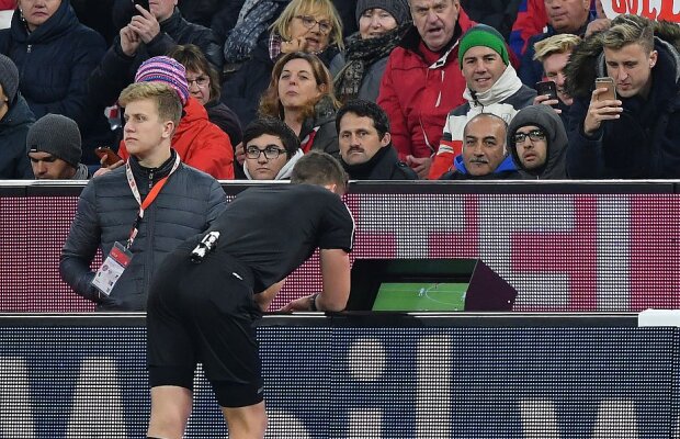 Schimbare majoră în Bundesliga! Fazele litigioase vor fi reluate pe tabelă: e o măsură bună?