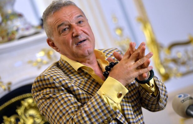 ROMÂNIA - OLANDA 0-3 // Becali îl atacă pe Hanca și se ia de un fost stelist: "E un împiedicat! Nu știe ce să facă când are minge"