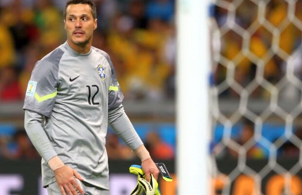 VIDEO Încă un portar celebru spune adio fotbalului: "Tată, rămâi un erou pentru mine"