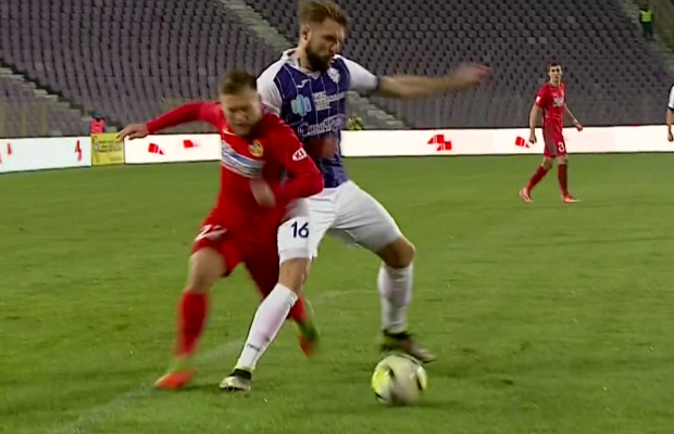 FOTO FCSB a cerut penalty în meciul cu Timișoara, dar Hațegan nici n-a vrut să audă!