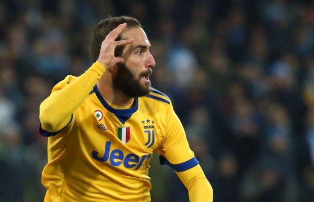 VIDEO Operat la mână, le-a închis gura! Necruțătorul Higuain a făcut diferența în Napoli - Juventus