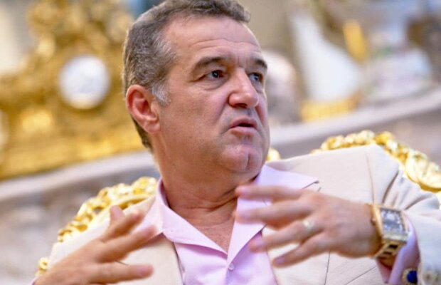 Reușește Becali încă un transfer pe pile? Cei 5 jucători vânduți de FCSB unor "cunoștințe"