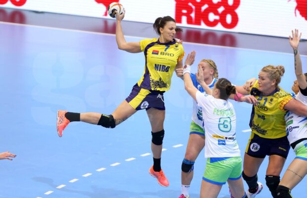 ROMÂNIA - ANGOLA 27-24 Interviu cu Eliza Buceschi: "Am avut un deja-vu cu portarul lor"