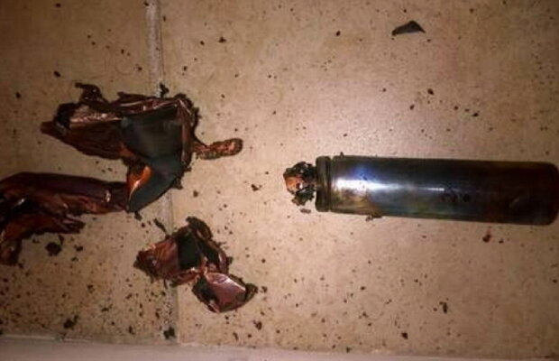 I-a explodat ţigara electronică în timp ce fuma!