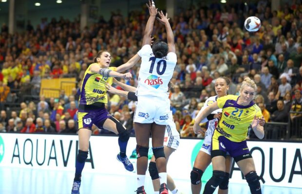 ROMÂNIA - FRANȚA 17-26 » FOTO + VIDEO Cu multe rezerve pe teren, România a fost învinsă clar de Franța, dar a câștigat grupa A de la Mondial » Cu cine ne duelăm în "optimi"