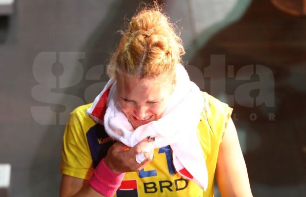 Plângând în hohote, la final, o jucătoare a naționalei a luat povara eliminării asupra ei: ”Eu sunt principala vinovată”