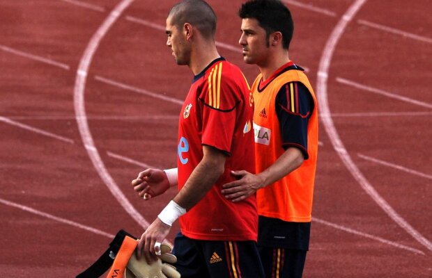 FOTO » Gestul superb făcut de Victor Valdes pentru colegii de la Barcelona, dezvăluit abia acum de David Villa