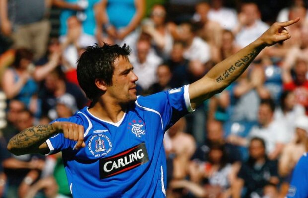 Șoc în lumea fotbalului: o legendă a lui Rangers a făcut infarct pe teren, la numai 38 de ani!