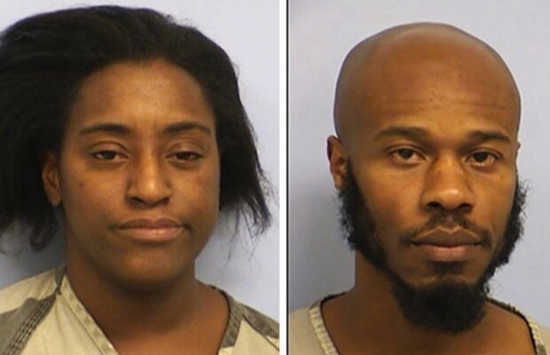 Arestați după ce au fost prinși făcând sex oral în public!