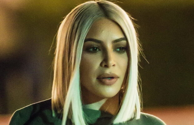 FOTO Kim Kardashian a început anul în cel mai sexy mod, cu o fotografie în care apare goală!