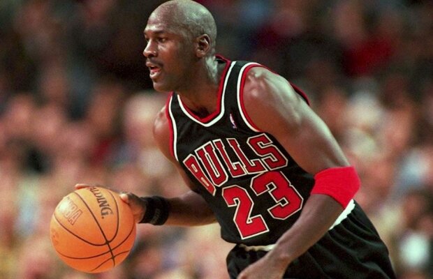 VIDEO Azi în Sport: Ziua în care Jordan a ajuns la 20.000 de puncte reușite în carieră