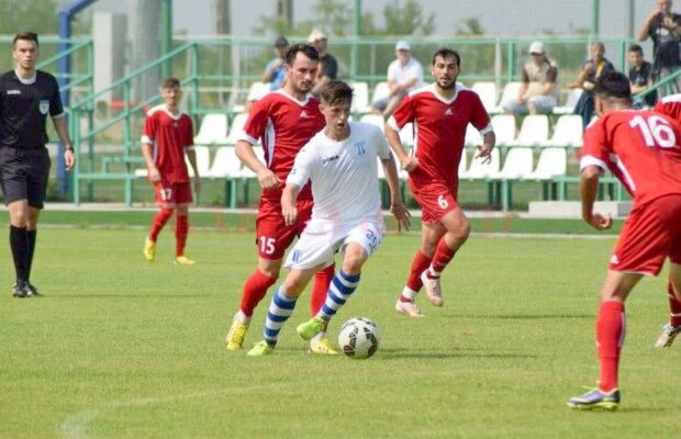 Doi jucători din play-off-ul Ligii 1 merg în liga secundă