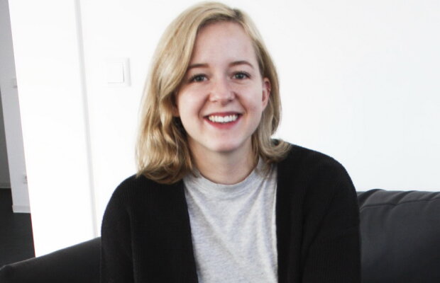 Această femeie a citit 100 de cărți într-o lună