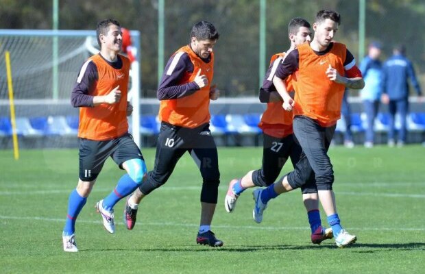 FOTO Andrei Prepeliță și alți doi jucători au semnat azi cu o echipă din Liga 1 