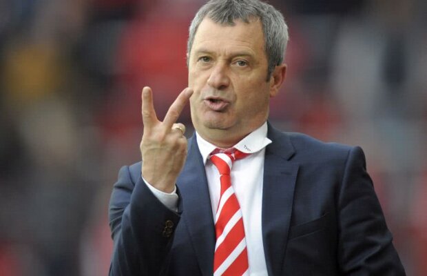 Mircea Rednic vrea să plece de la Mouscron: "La Dinamo eram în aceeași situație" » Ce îl nemulțumește pe antrenor