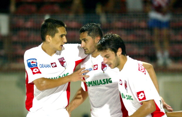 EXCLUSIV Variantă de ultimă oră în "haită" » Un fost campion al lui Dinamo a fost sunat de urgență: "Hai să salvezi echipa!"