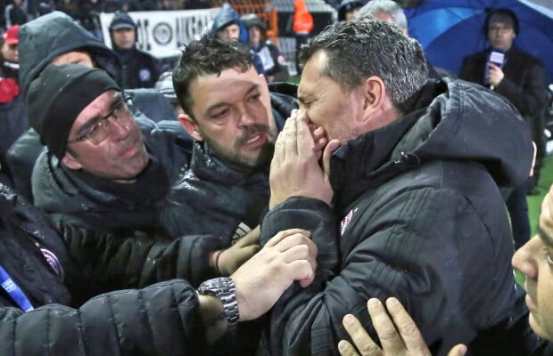 Singurul cuvânt rostit de Răzvan Lucescu după gravele incidente de la PAOK - Olympiakos! Varela, reacție nervoasă: "Ce bufoni" 