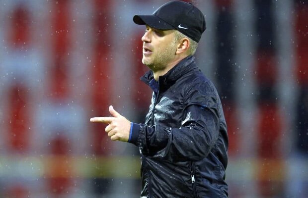 A uitat de meciul cu Dinamo! Edward Iordănescu se plânge după ce Astra a fost eliminată din Cupă: "Să joci pe un astfel de teren e un real pericol"
