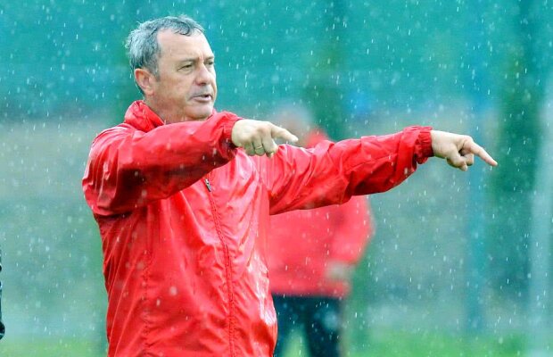 Mircea Rednic atacă un oficial dinamovist: "Când eram eu, îl contesta pe Bratu! Acum îi «dă limbuțe»"