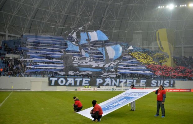 VIDEO+FOTO "Toate pânzele sus" » Coregrafia 3D realizată de fanii olteni + Bătaie între cele două galerii