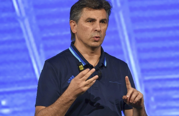 Ionuț Lupescu răspunde acuzațiilor lui Răzvan Burleanu: "Nu ştiu dacă dumneavoastră aveţi căderea morală de a mă acuza de ceva. Se pare că risipiţi banii fără discernământ"