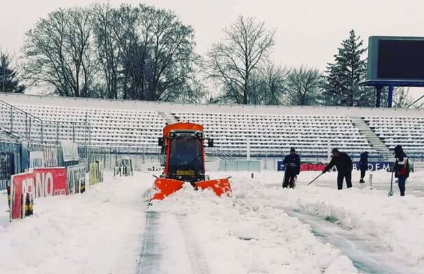 UPDATE VIDEO Șanse MINIME ca partida dintre CSM Iași și Astra să se joace! Cum arată stadionul acum