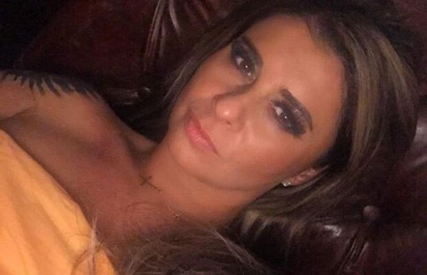 ATENȚIE, IMAGINE INTERZISĂ MINORILOR Anamaria Prodan a înnebunit internetul cu ultima poză nud postată, dar a pornit și o întreagă dezbatere