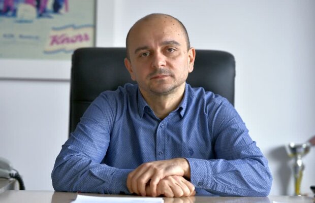EXCLUSIV » Preşedintele lui Dinamo, Alexandru David, iese la atac: "Consider inoportună orice apariție publică a domnului Thiess! Nu are nicio legătură cu o posibilitate serioasă de a tranzacționa clubul Dinamo!"