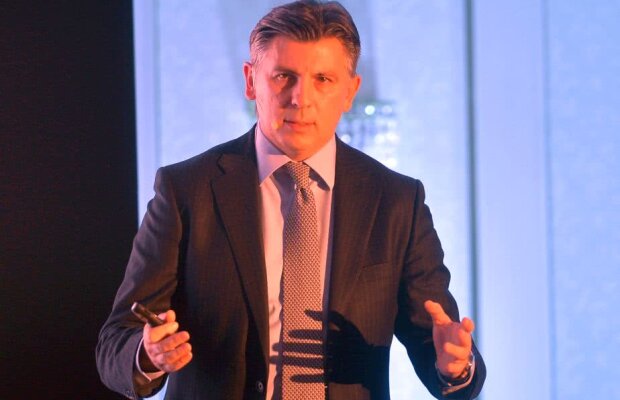 Lupescu îl atacă pe Burleanu: "Tânărul cu zero rezultate se încurcă în propriile minciuni, până la nivelul cel mai de jos al unui om" » Ce va face dacă nu va câștiga alegerile