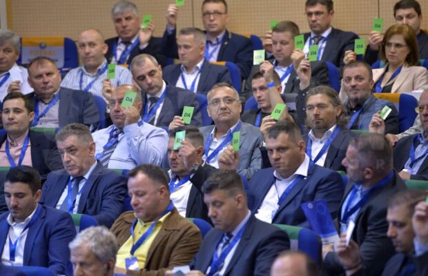 ALEGERILE FRF // Cine va lua voturile lui Pușcaș în turul secund: "Sunt prieteni foarte buni. Mi-e să nu primesc și vreo amendă azi"